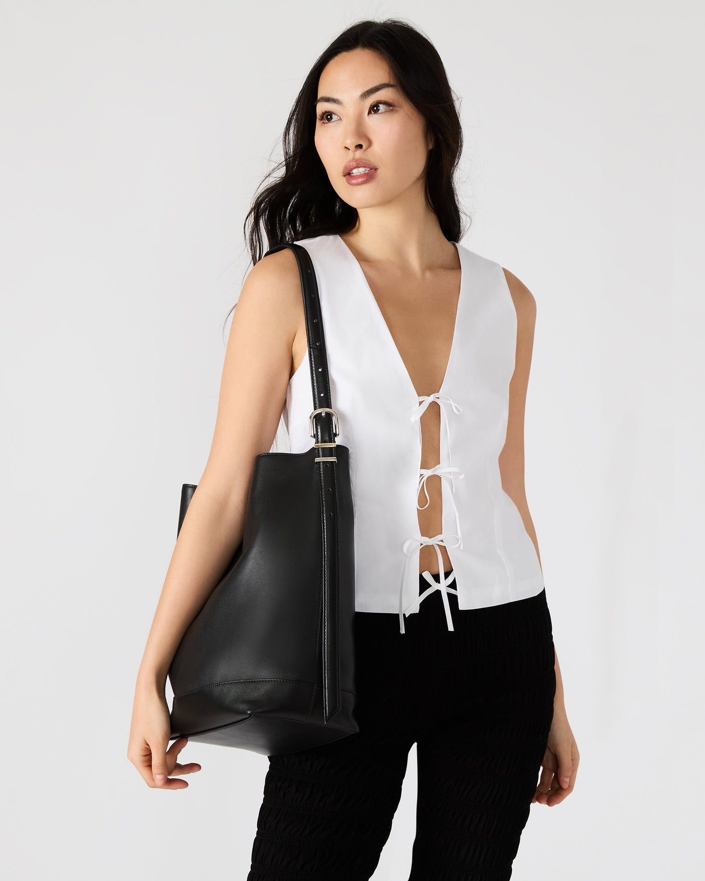 TAYLR BAG BLACK LEATHER