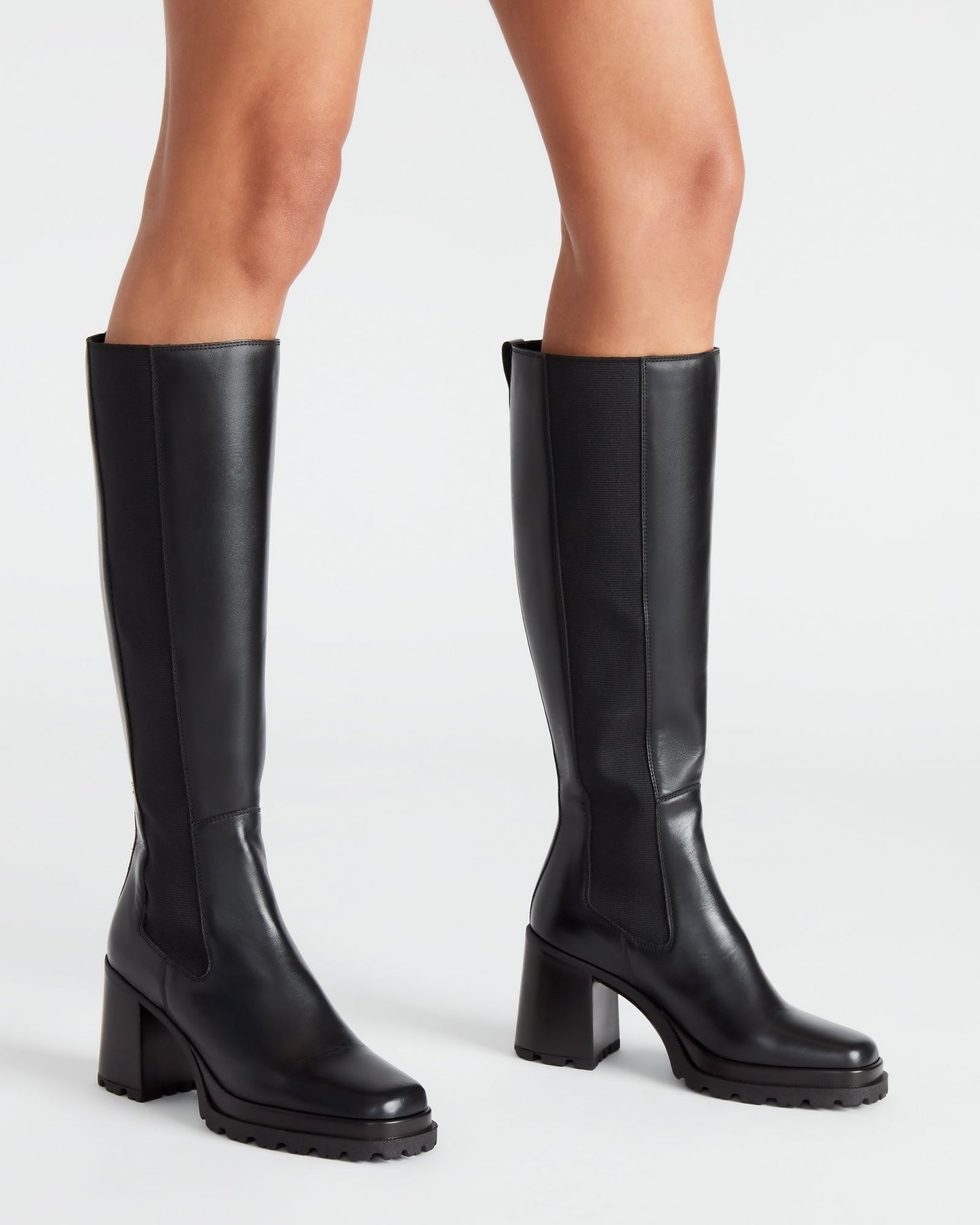 ALESTI BLACK LEATHER