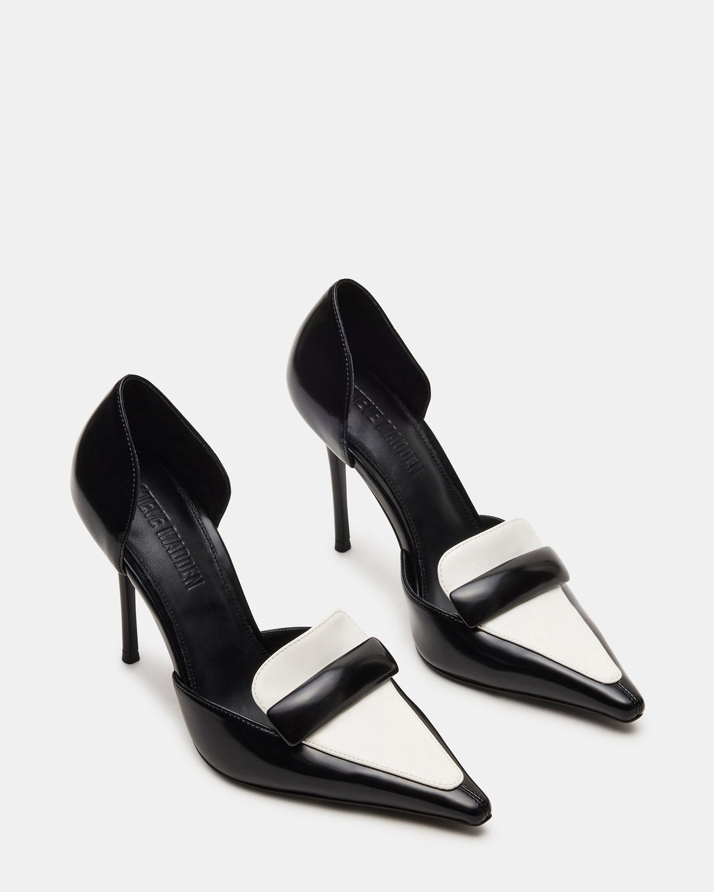 DELPHINI BLACK