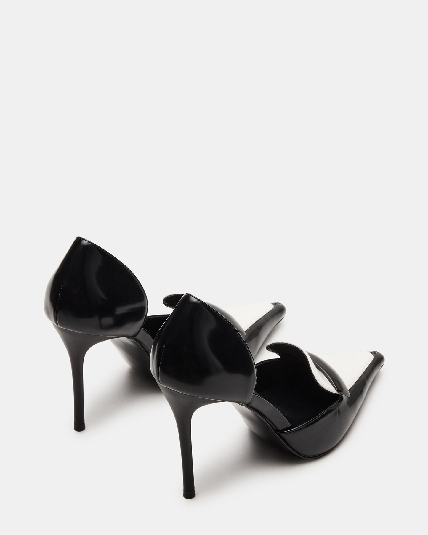 DELPHINI BLACK