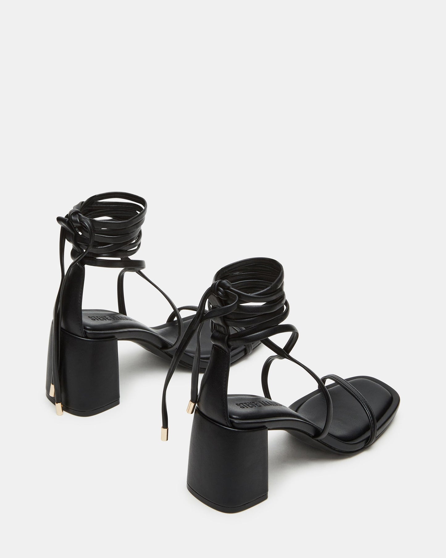 DEMURE BLACK