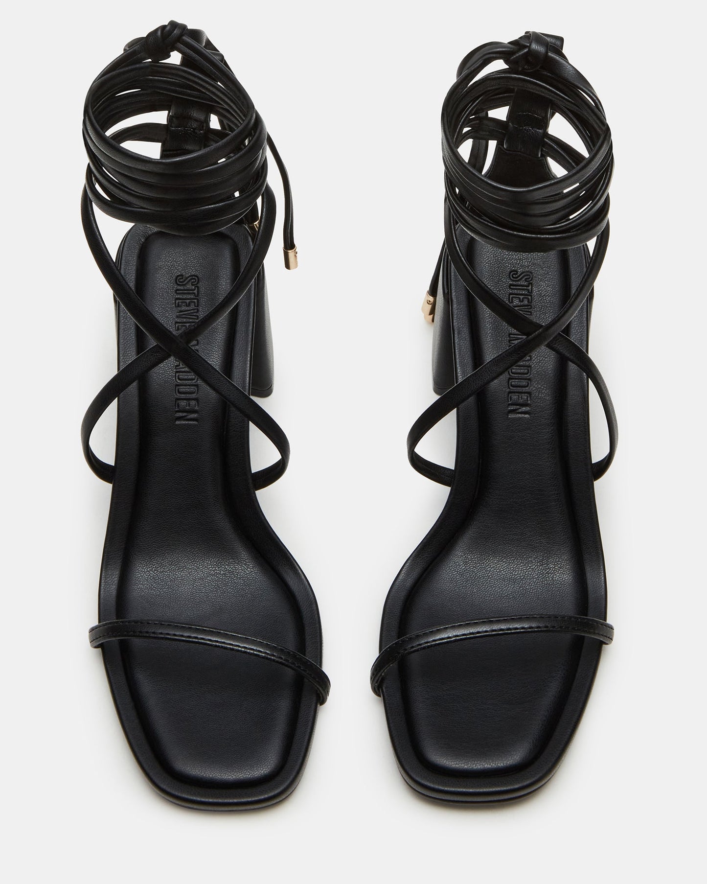 DEMURE BLACK