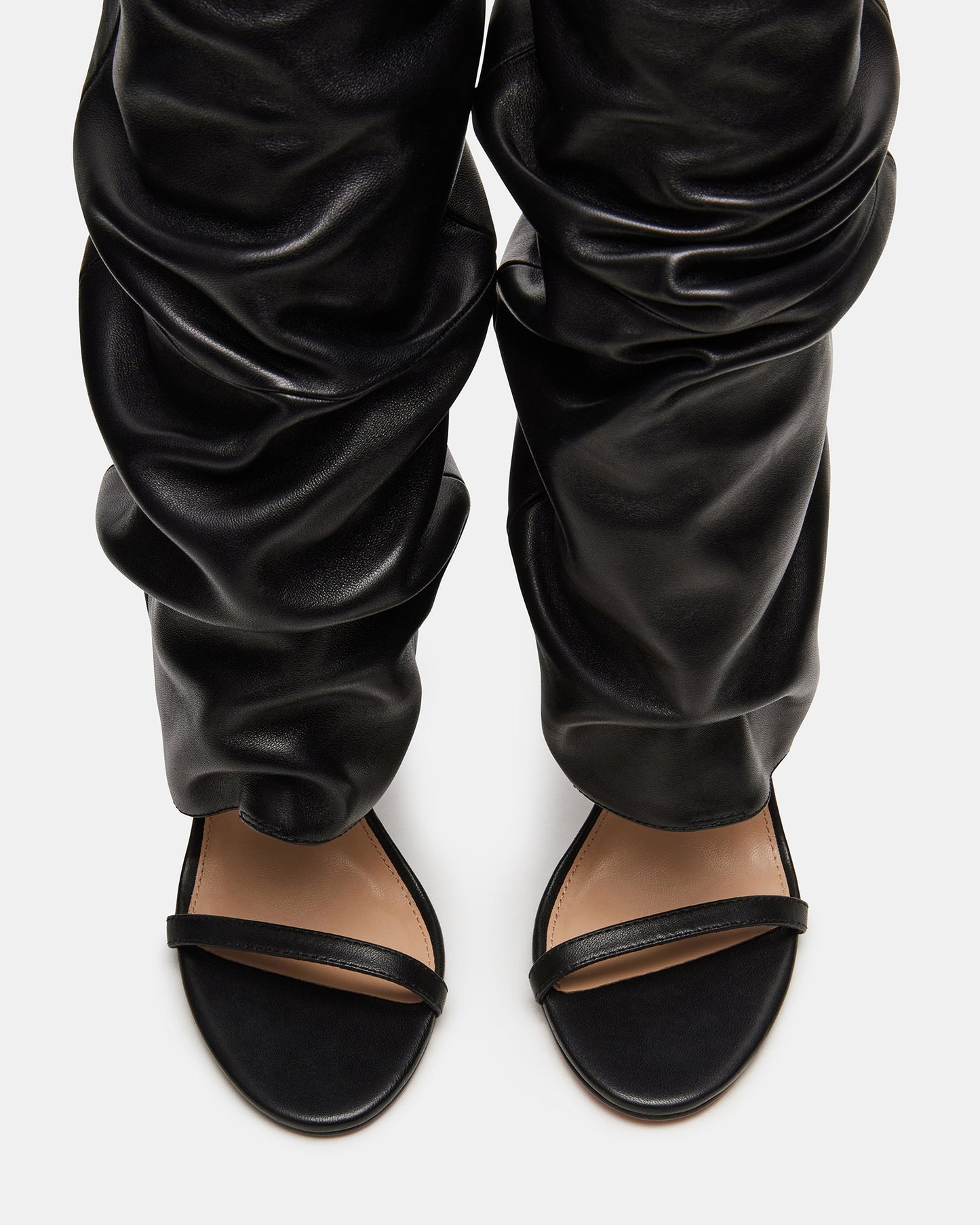 RAVINE BLACK LEATHER