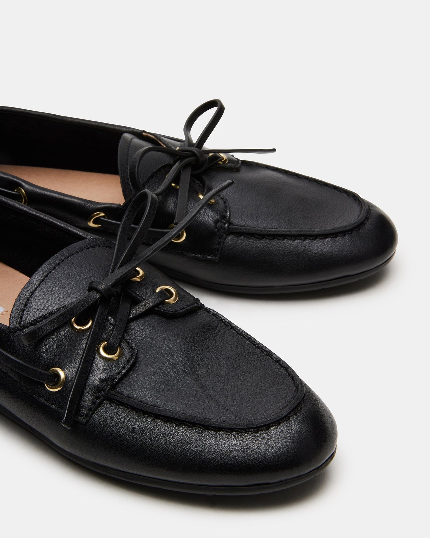 SAG BLACK LEATHER