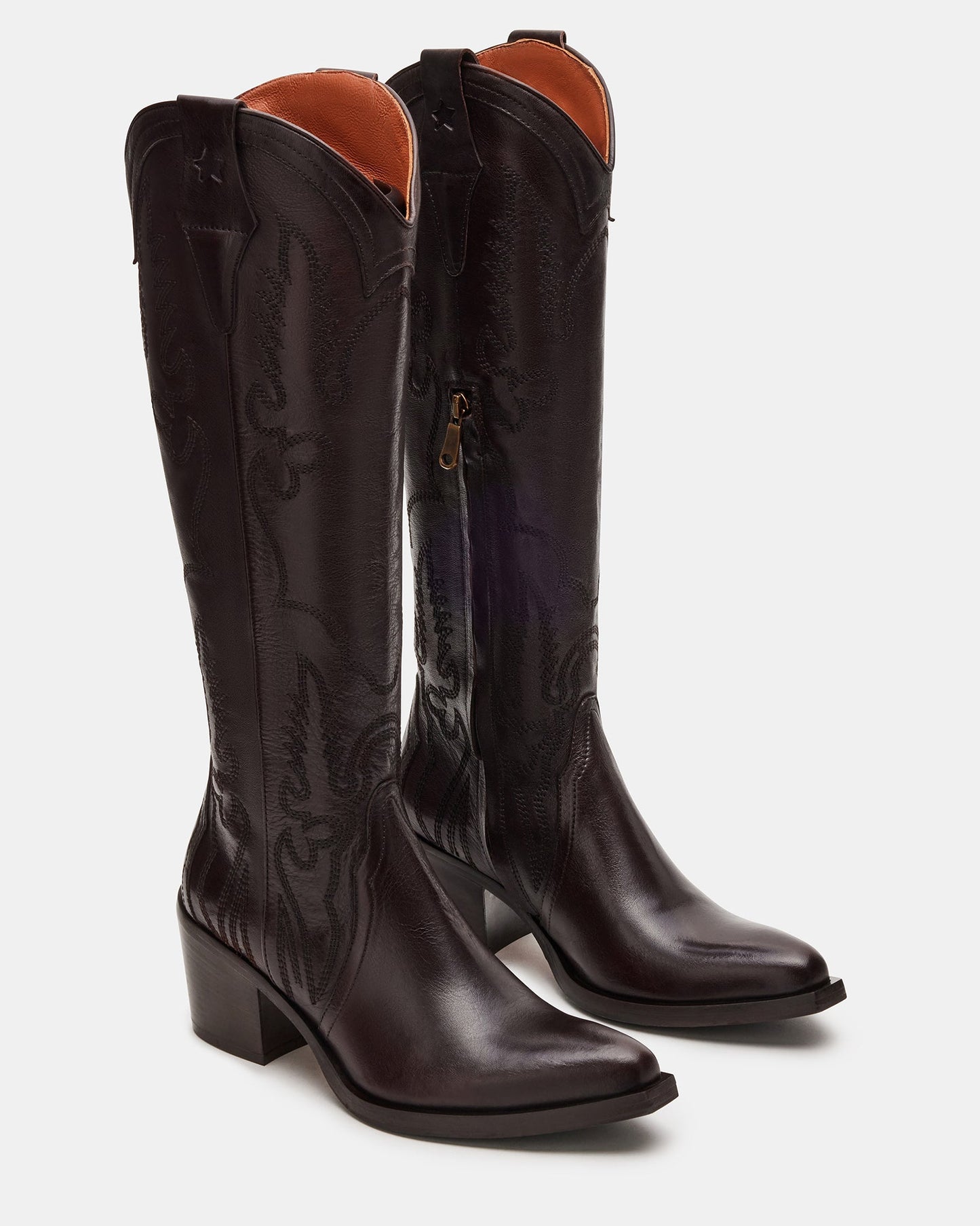 SALOON BROWN LEATHER