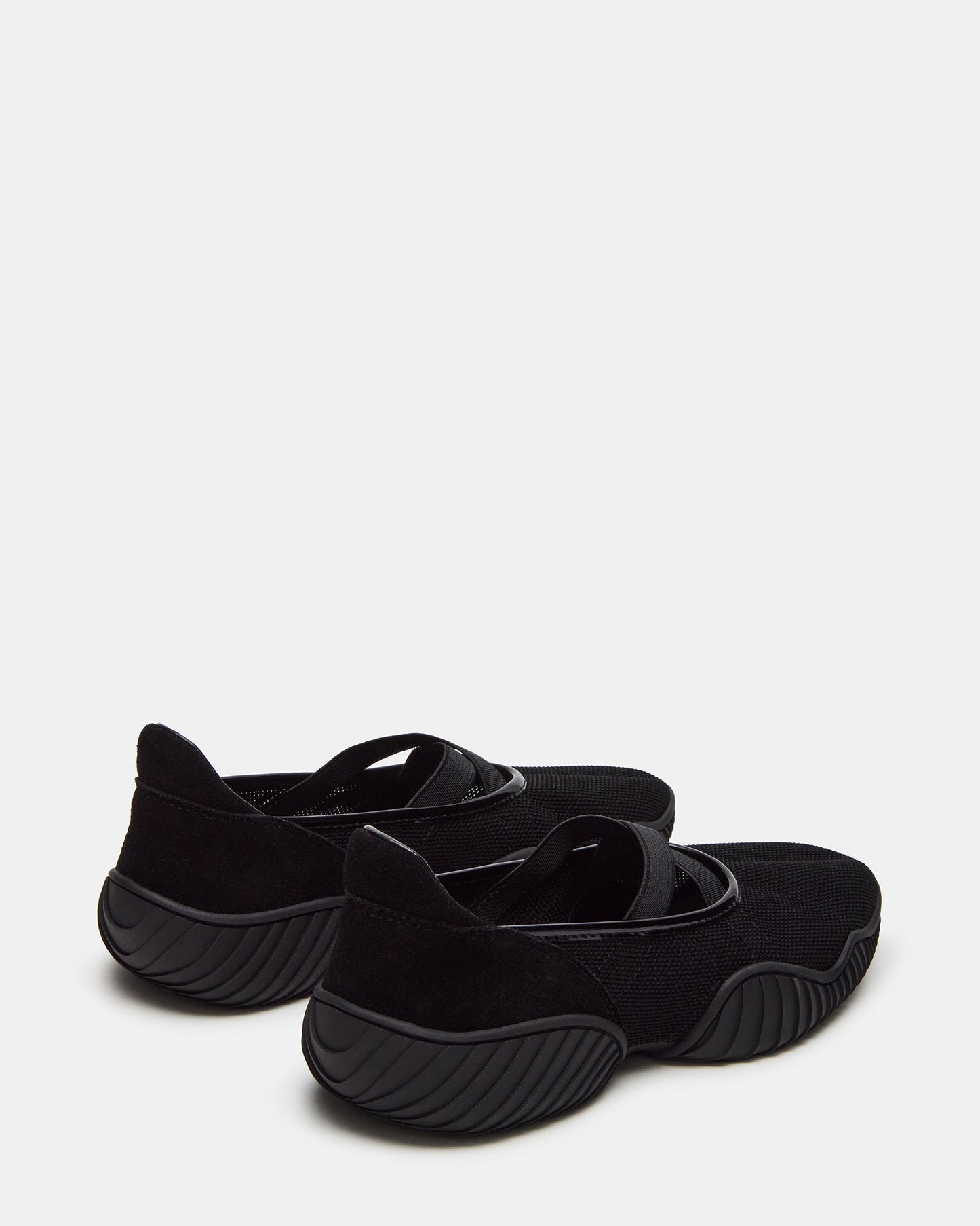 VADOR BLACK