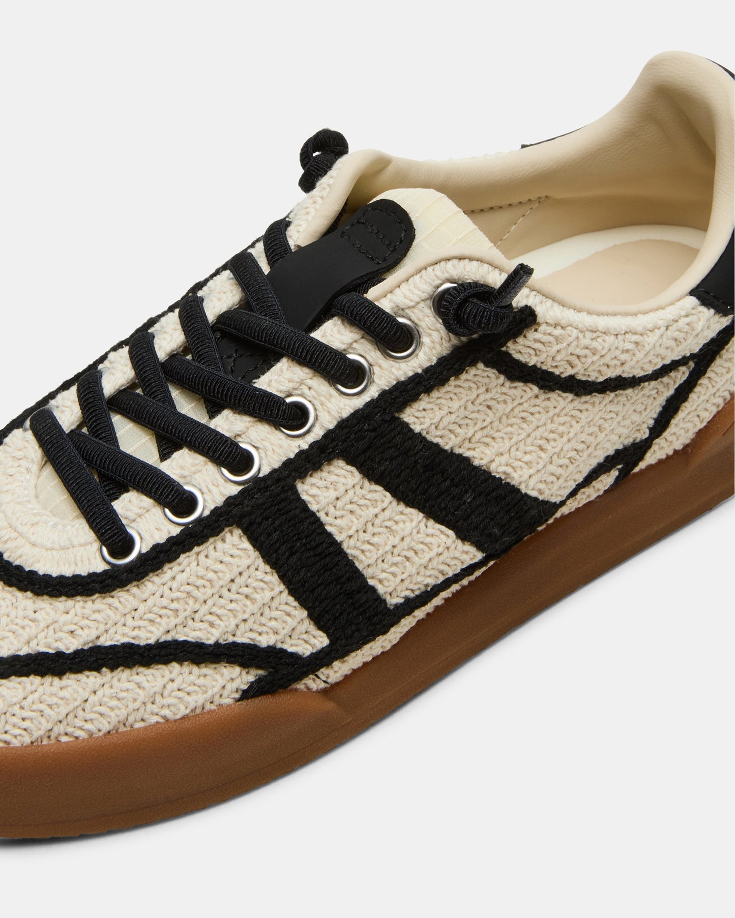 VERDICT NATURAL/BLACK CROCHET