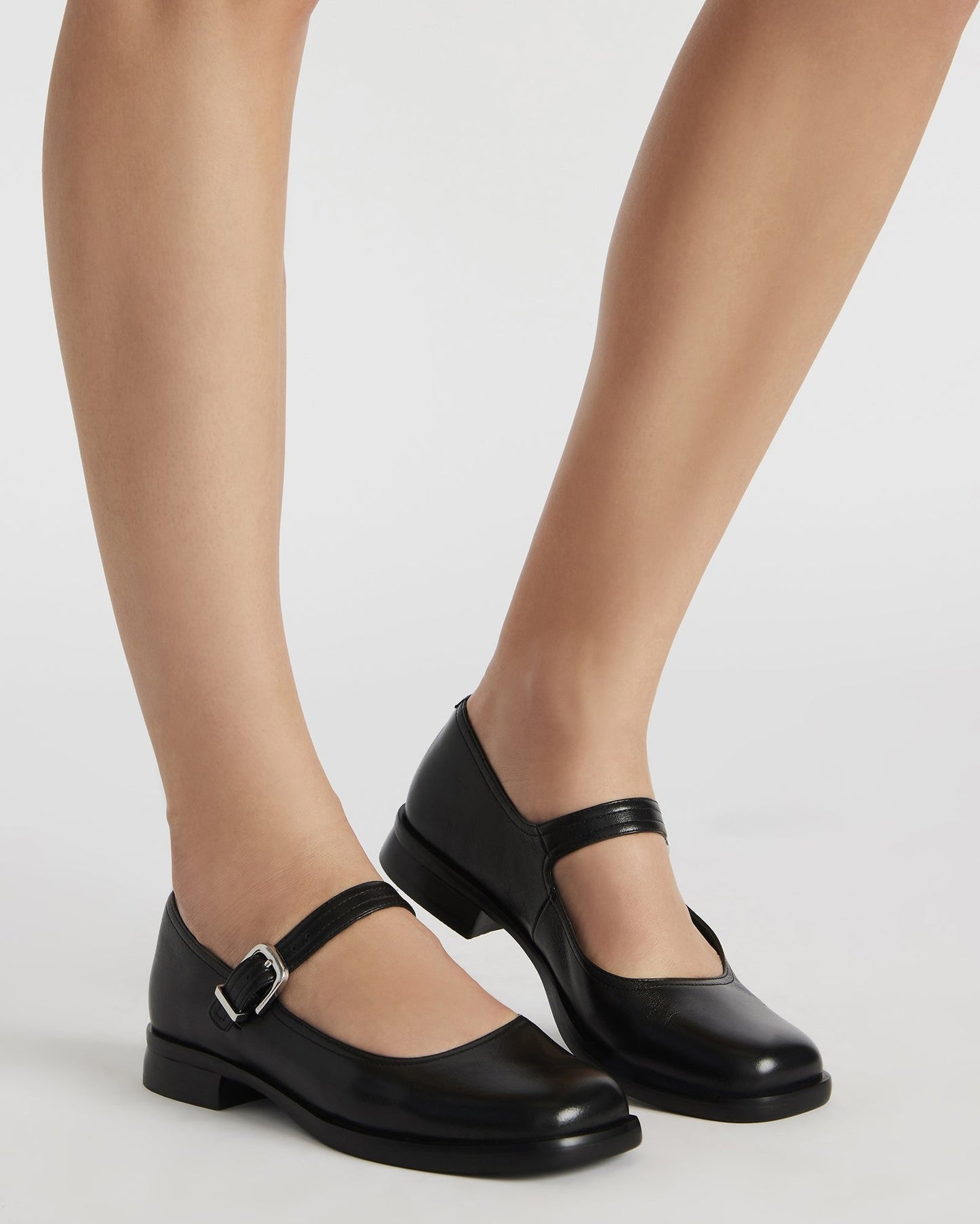 DELANCY NAVY LEATHER