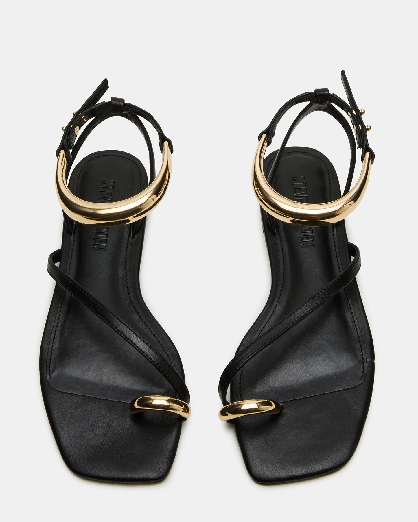 ODYSSEY BLACK LEATHER