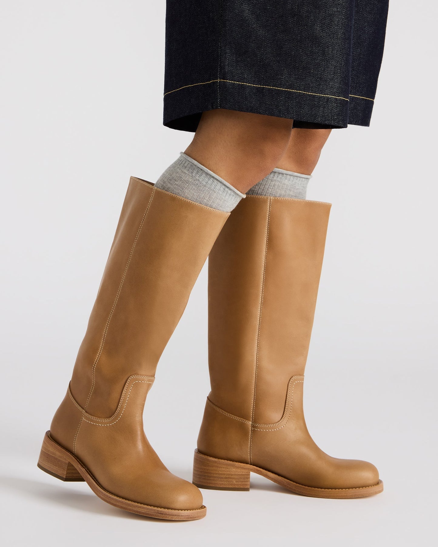 RIGGS BANANA LEATHER WIDE CALF